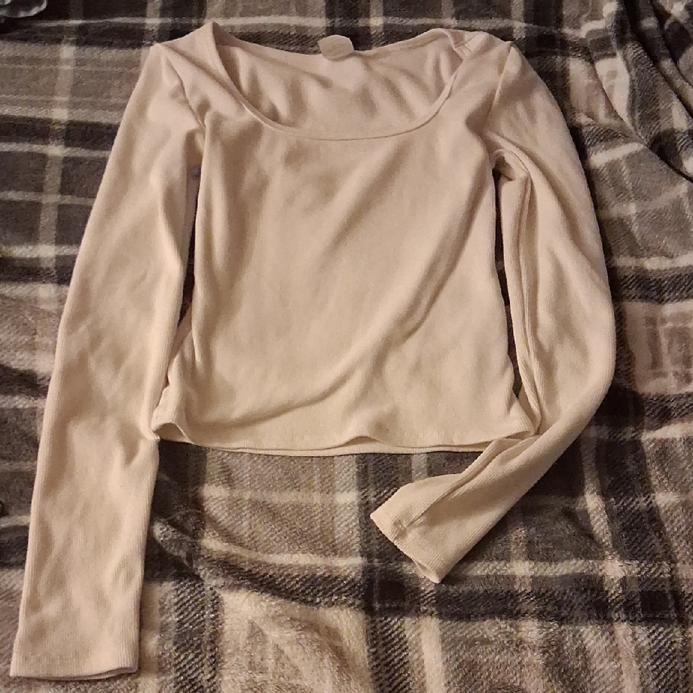 No Boundaries Cream Long Sleeve Women's Top (Tiny Brown Dot On Left Back Sleeve)